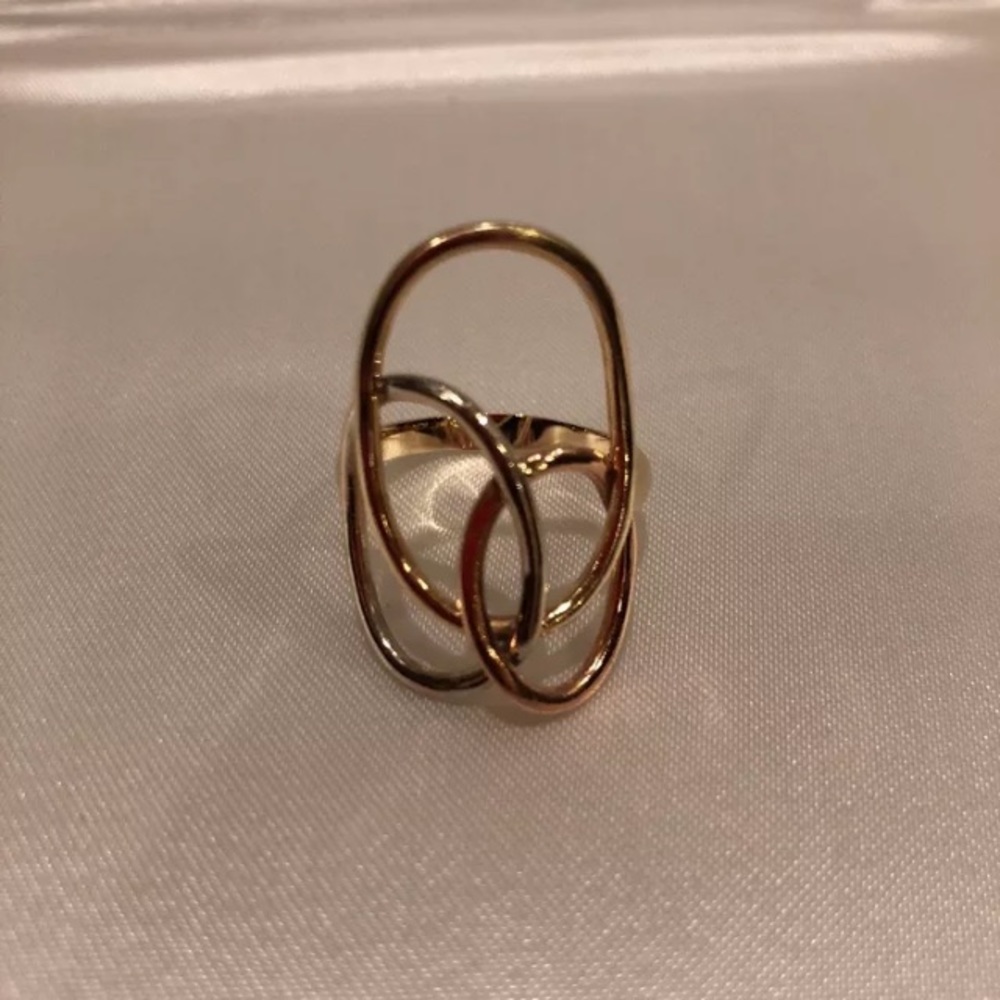 PRICE DROP LANA Tricolor gold ring, Interlocking circles